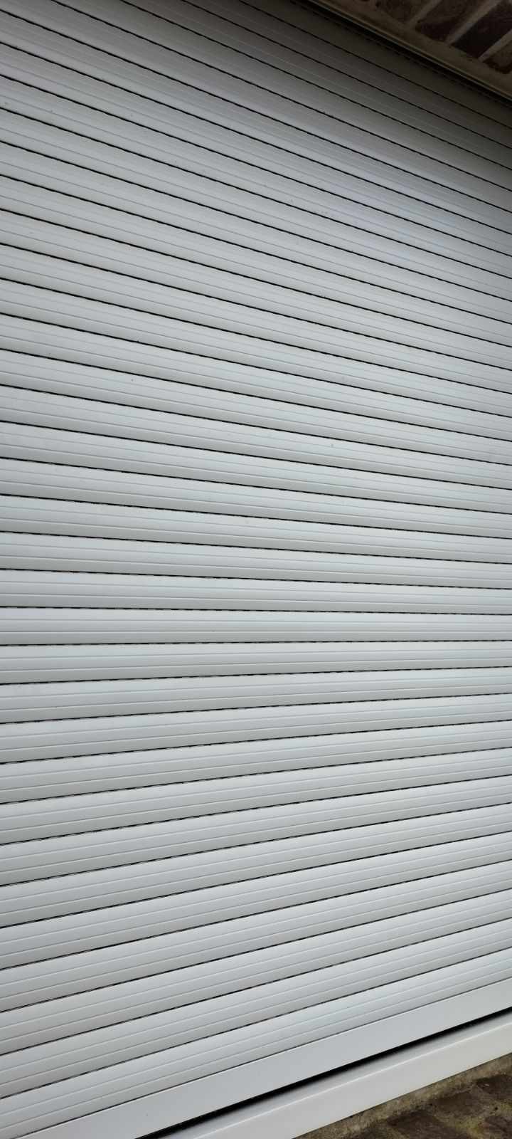 Nettoyage de vitrerie pour professionnels Beaumont Le Roger 27 dans l'Eure 27