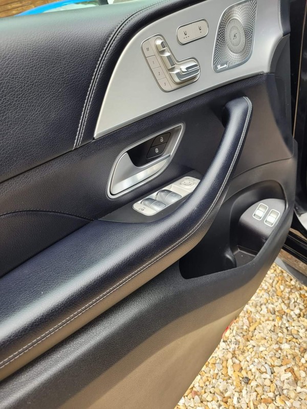 Nettoyage d'un 4x4 Mercedes remplie d'huile de friteuse dans les alentours de Le Neubourg 27