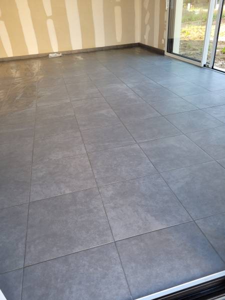 Décapage du sol après la pose des joints