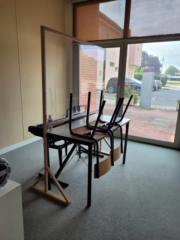 Remise en état d'une école de musique à Le Neubourg 27