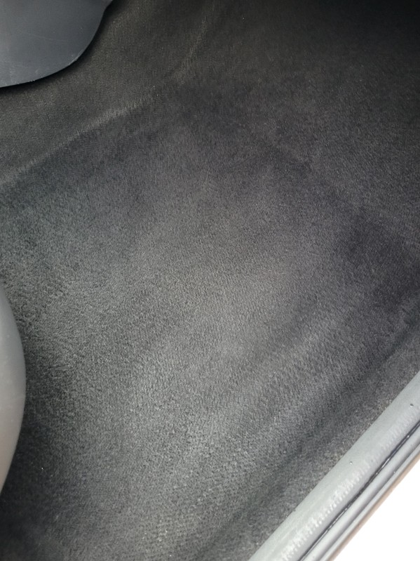 Nettoyage d'une Sandero près du Neubourg 27