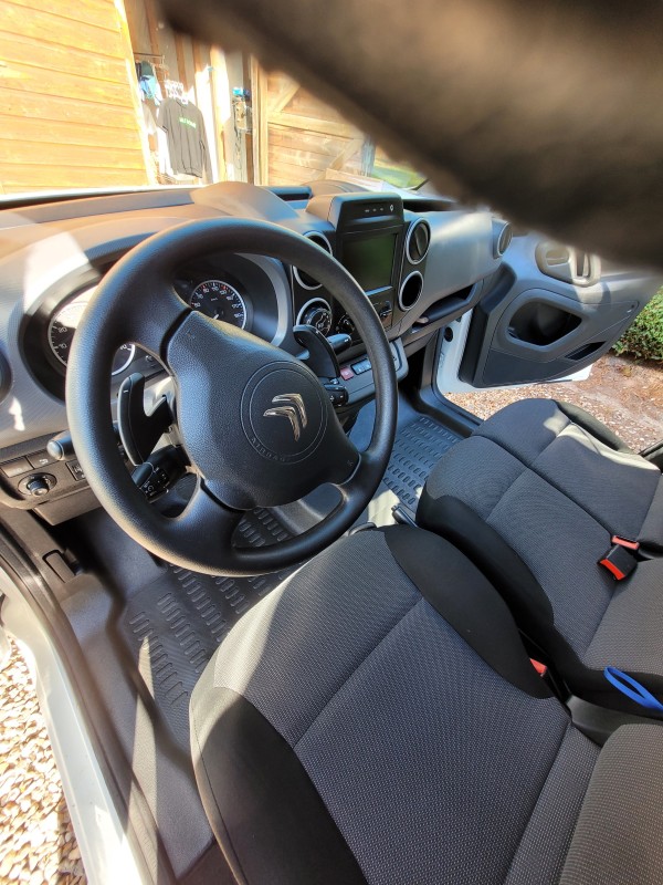 Nettoyage d'un utilitaire près de Brionne 27