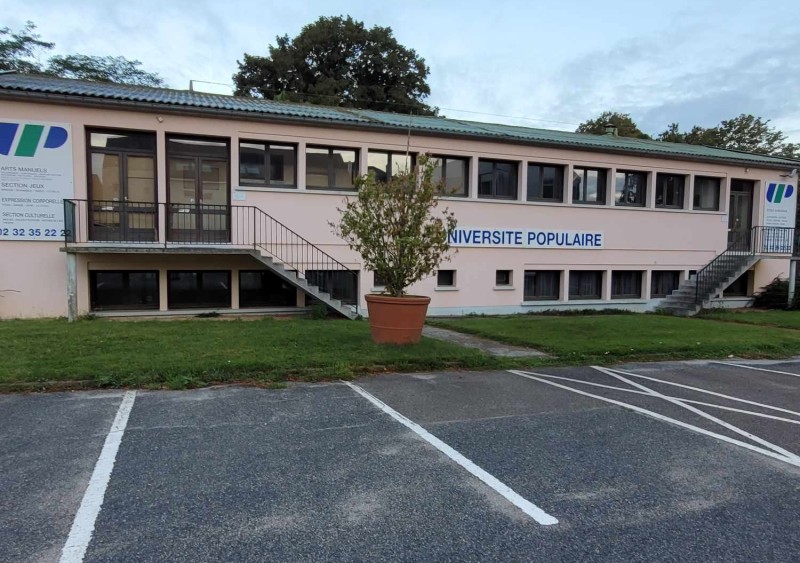Remise en état d'une école de musique à Le Neubourg 27