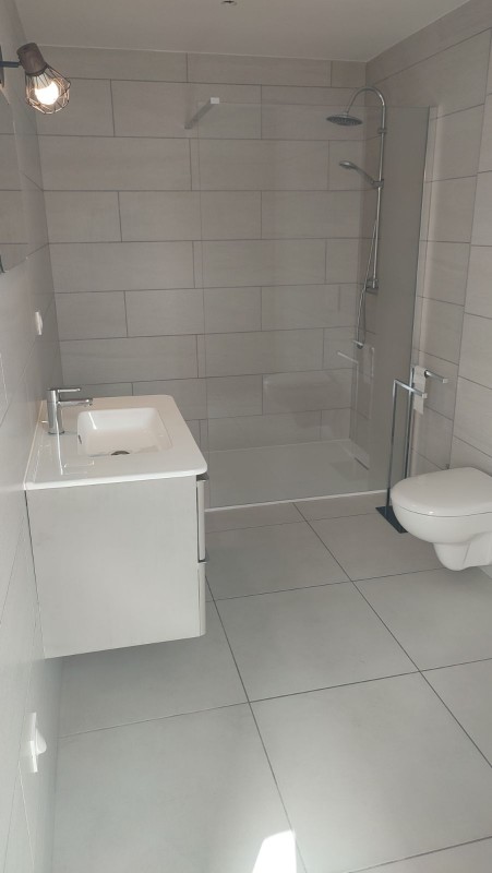 Remise en état d'une salle de réception après travaux près du Neubourg 27